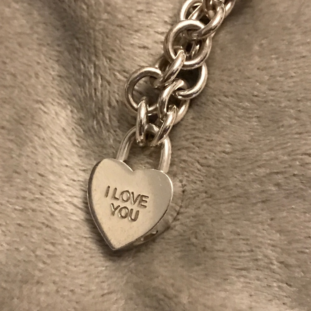 Tiffany &Co - I LOVE YOU - lock & chain necklace